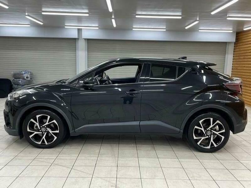 C-HR-17