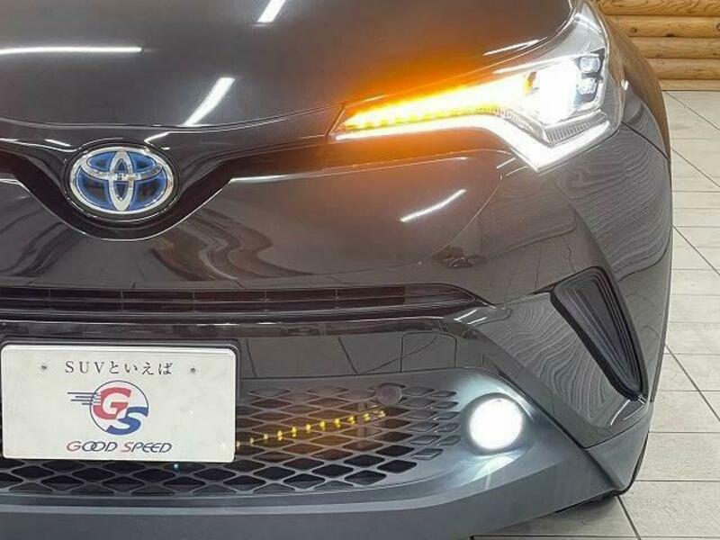 C-HR-9
