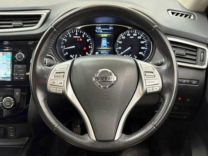 X-TRAIL-12
