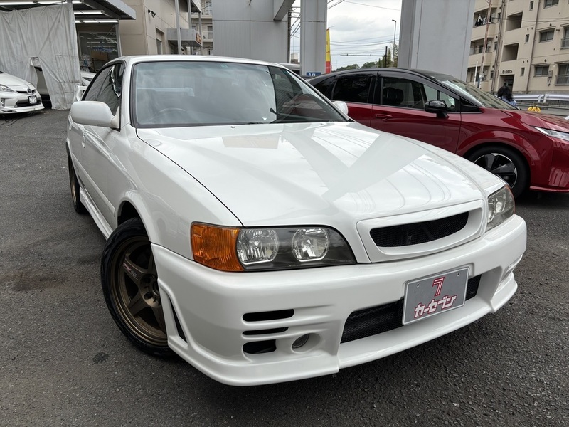TOYOTA　CHASER