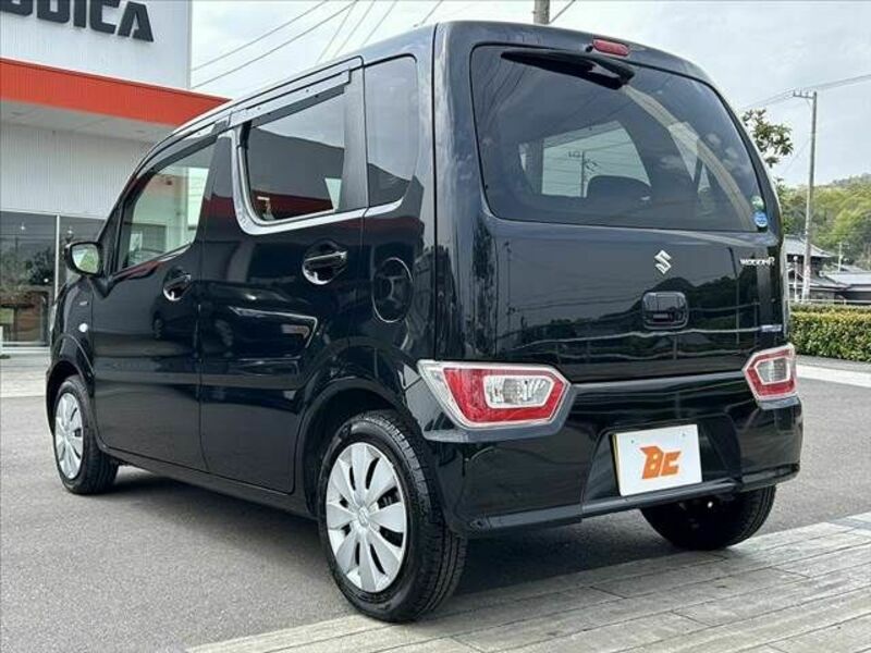 WAGON R-12