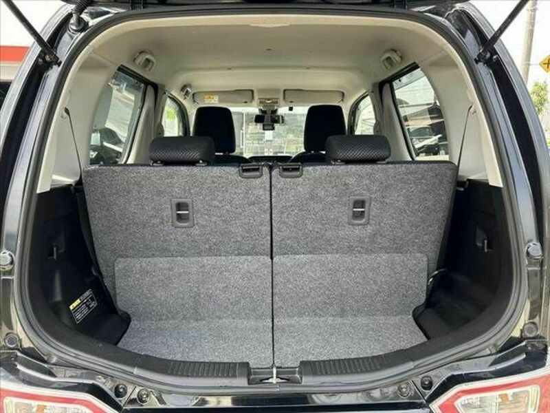 WAGON R-19