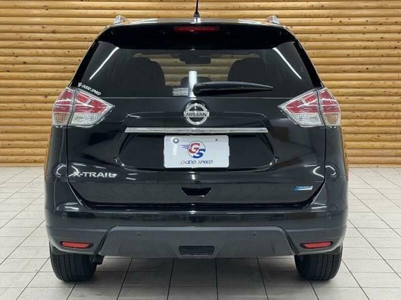X-TRAIL-18