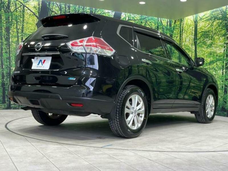 X-TRAIL-16