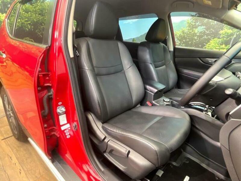 X-TRAIL-7