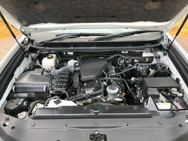 LAND CRUISER PRADO-17