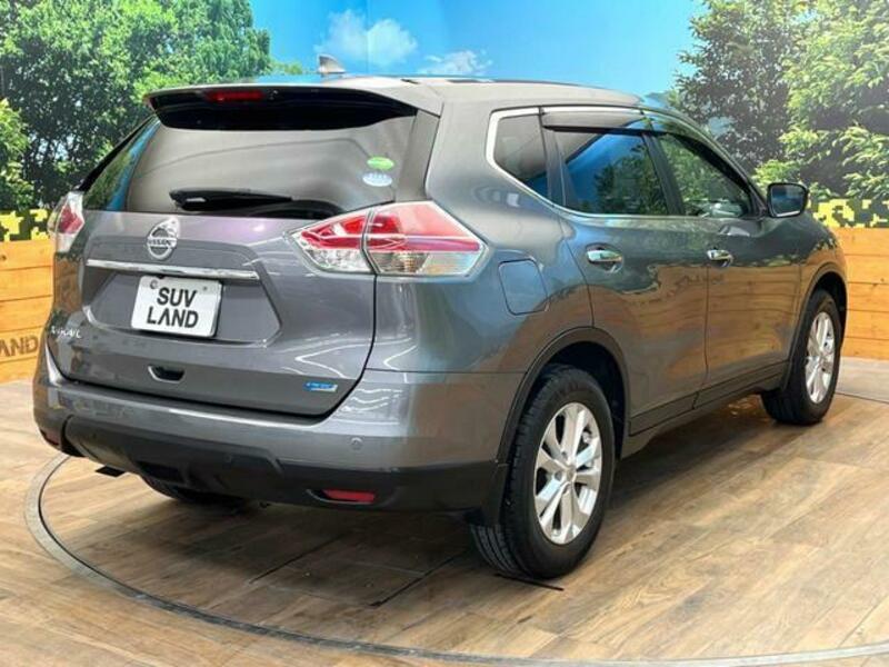 X-TRAIL-16
