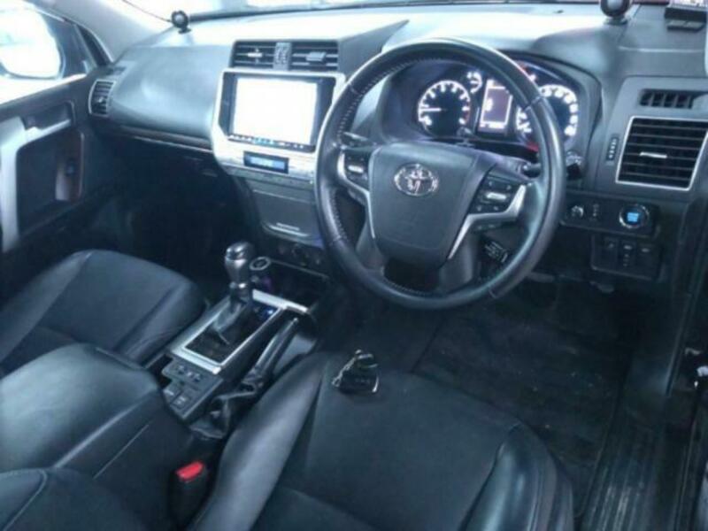 LAND CRUISER PRADO-2