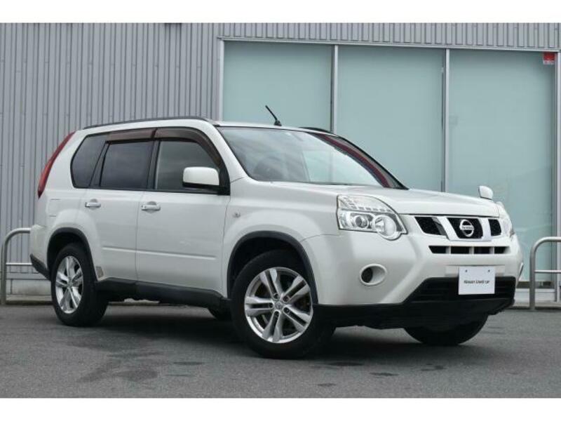 X-TRAIL-19