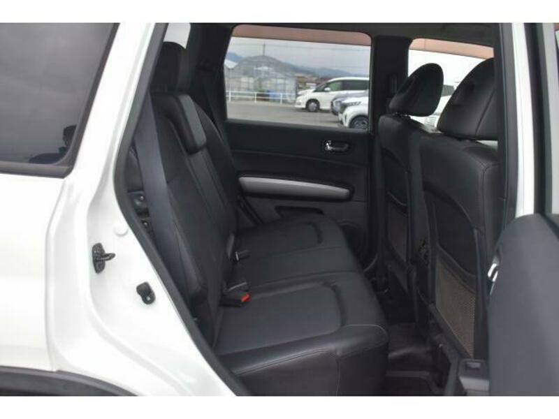 X-TRAIL-11