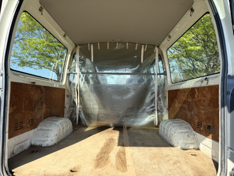 HIACE VAN-19