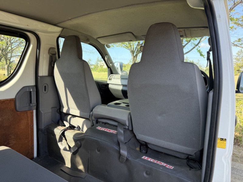 HIACE VAN-15