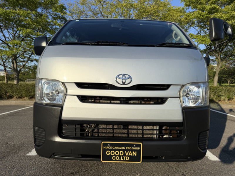 HIACE VAN-4