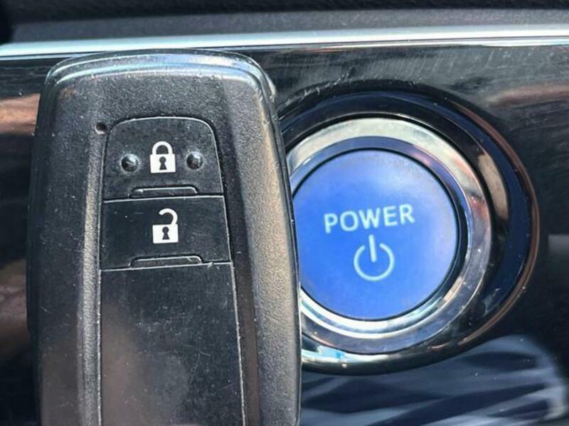 PRIUS-7