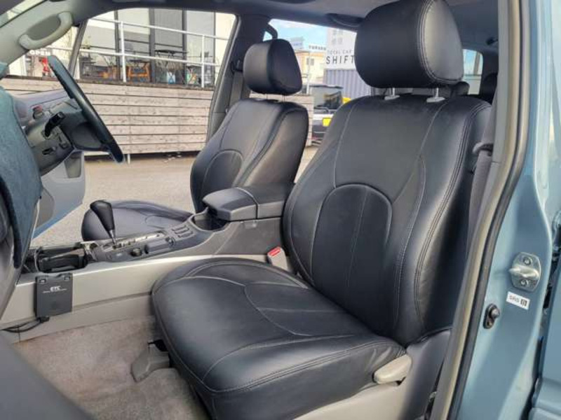 HILUX SURF-10