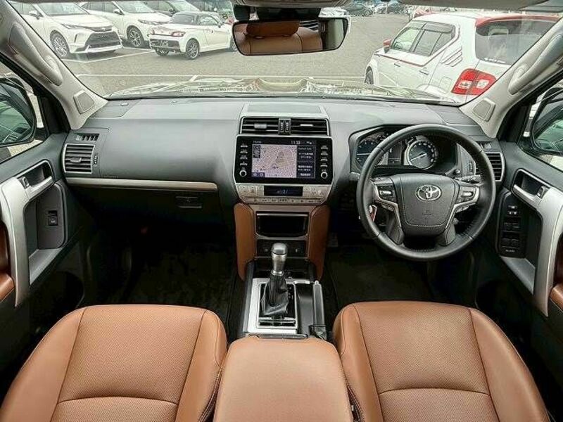 LAND CRUISER PRADO-1
