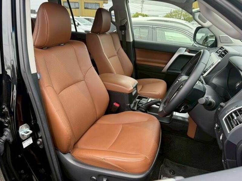 LAND CRUISER PRADO-7