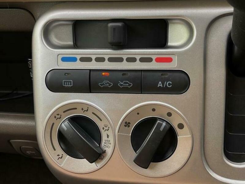 MOCO-4