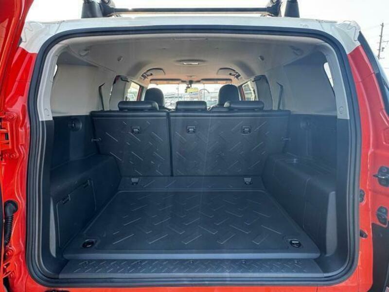 FJ CRUISER-19