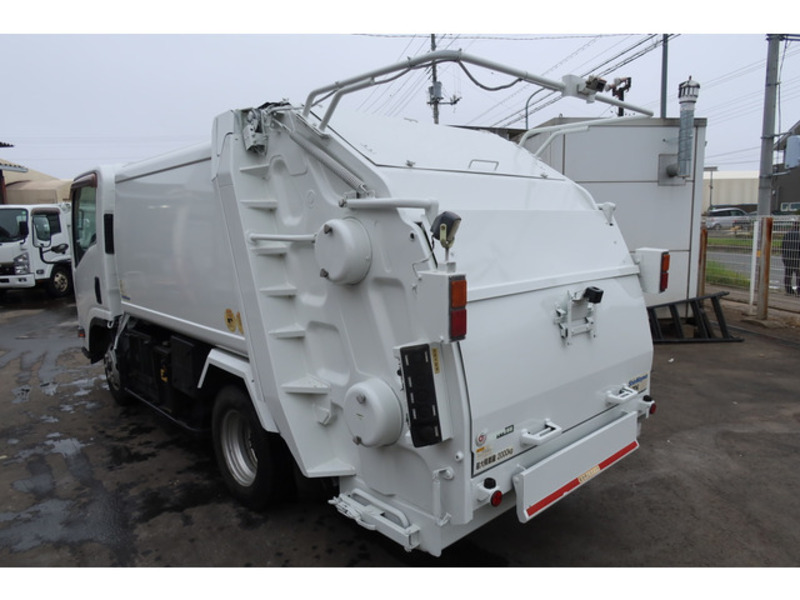 ELF-4