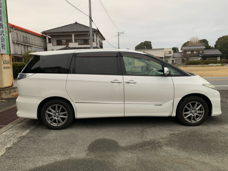 ESTIMA HYBRID-3