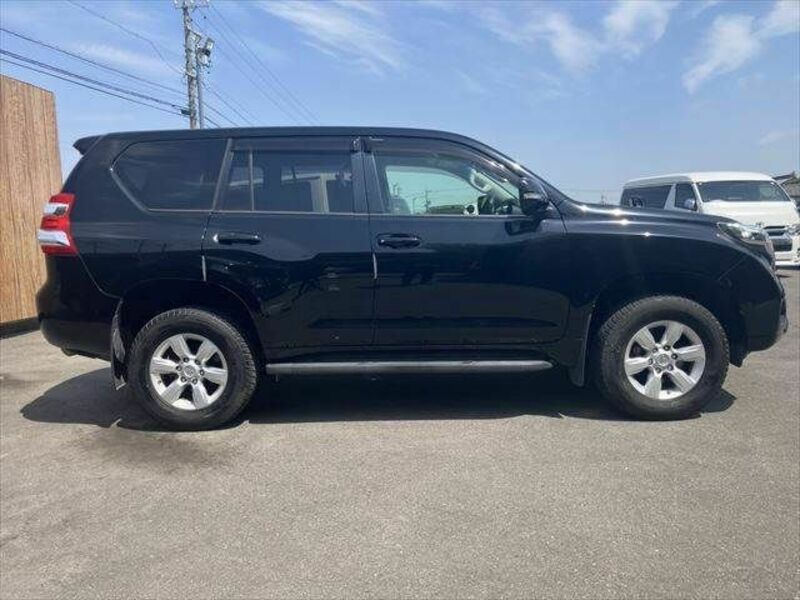 LAND CRUISER PRADO-14