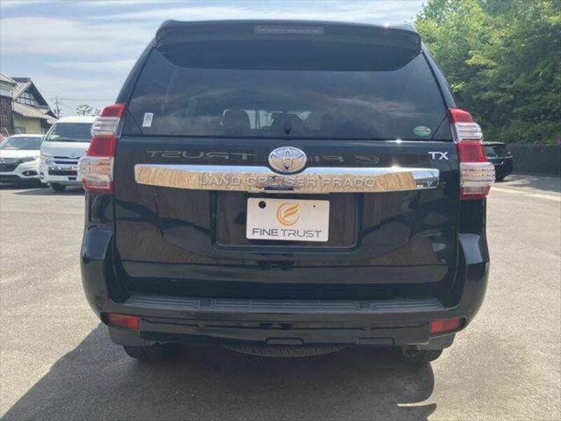 LAND CRUISER PRADO-16