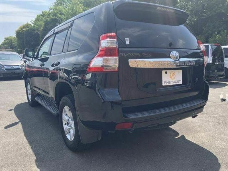 LAND CRUISER PRADO-17
