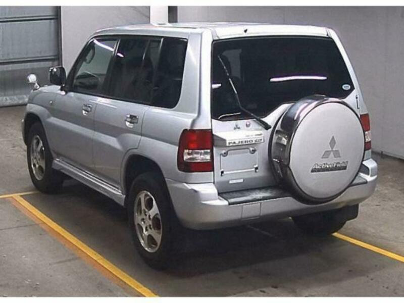 PAJERO IO