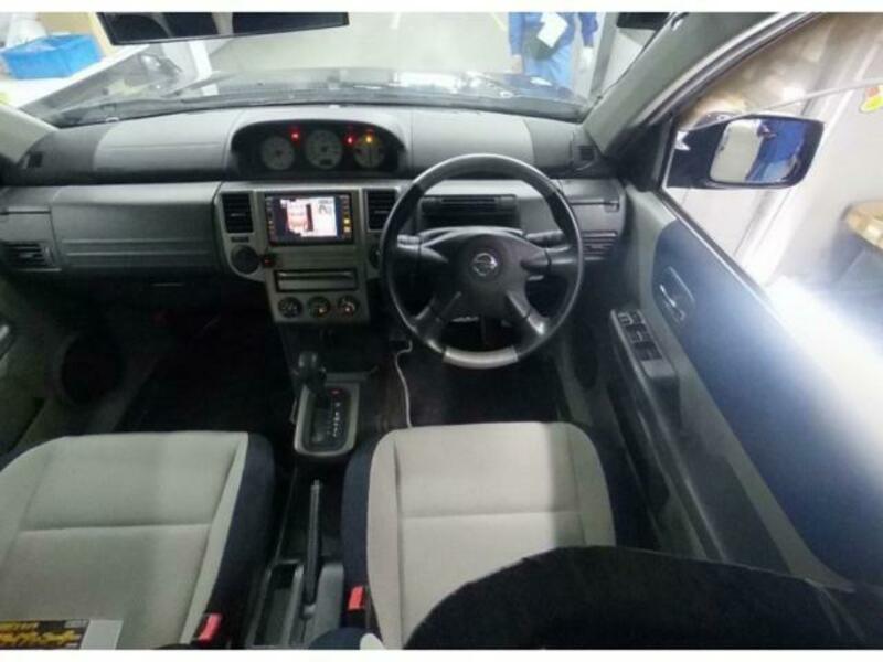 X-TRAIL-2