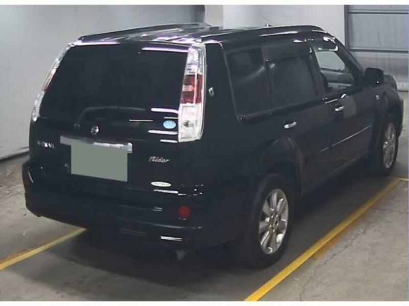 X-TRAIL-1