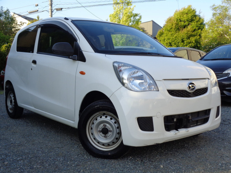 DAIHATSU　MIRA