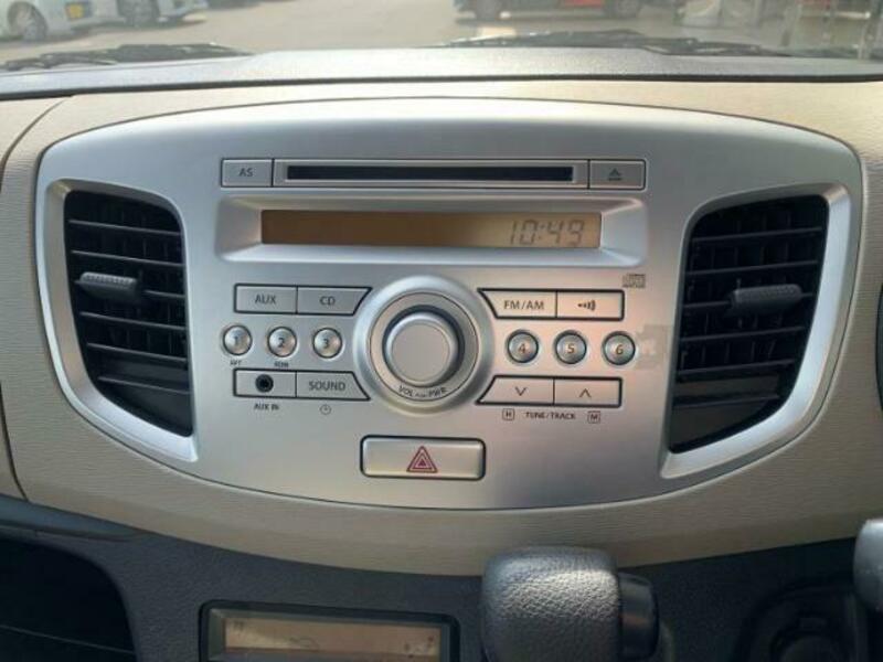 WAGON R-8