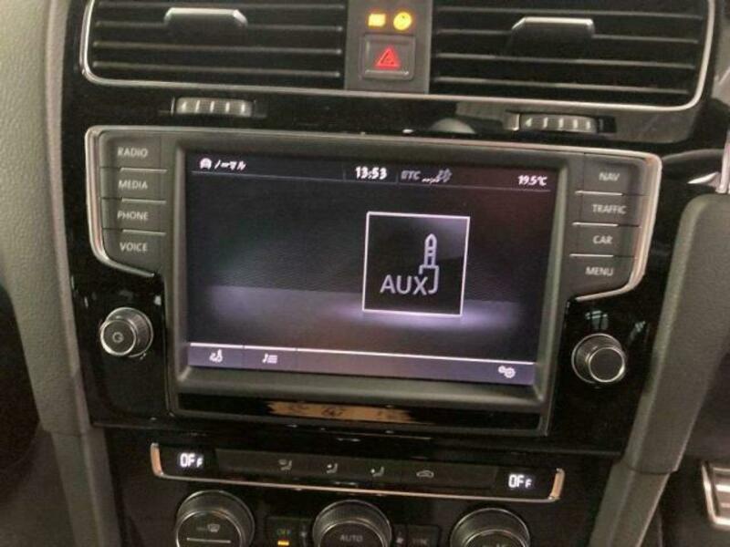 GOLF VARIANT-4
