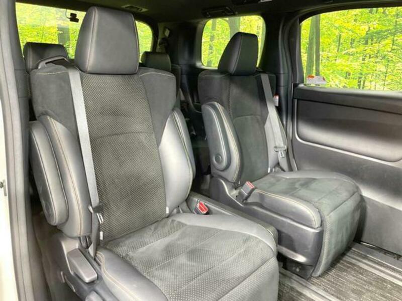 ALPHARD-8