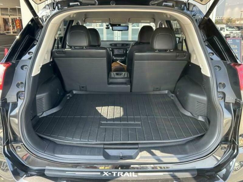 X-TRAIL-17