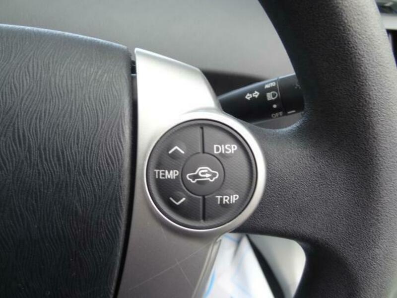 PRIUS-18