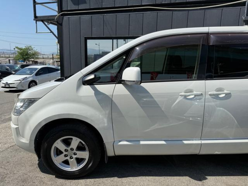 DELICA D5-6