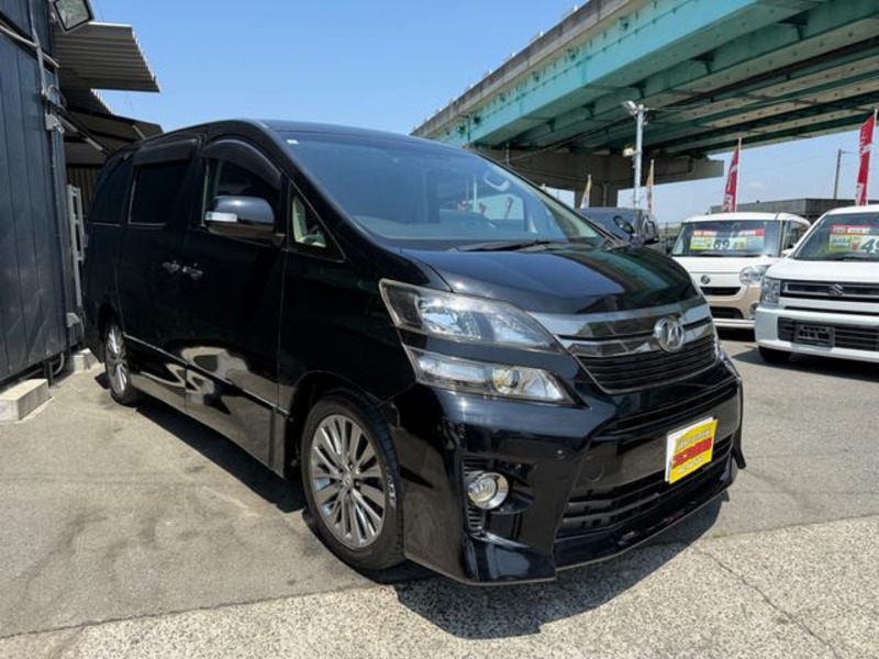 VELLFIRE-14