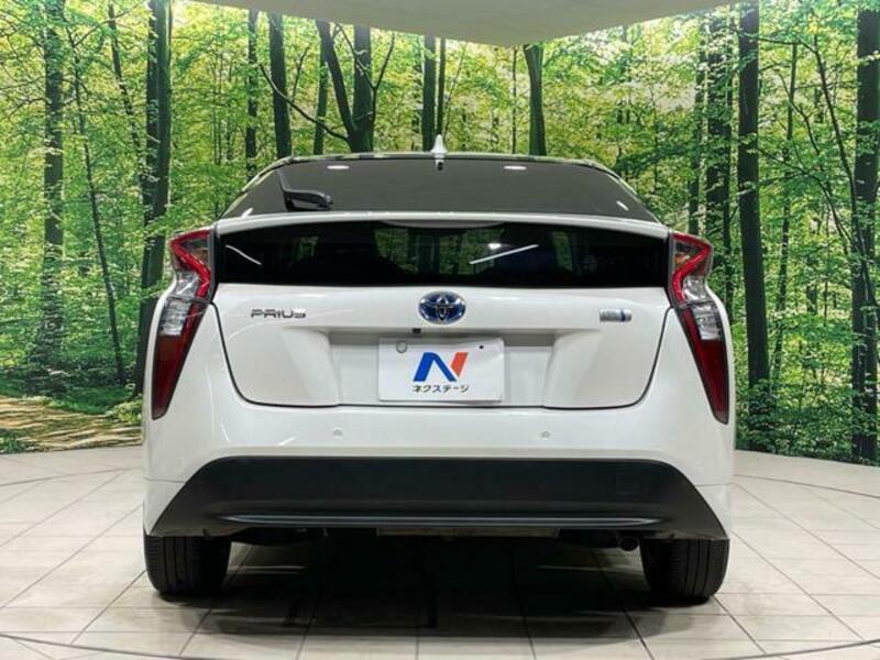 PRIUS-15
