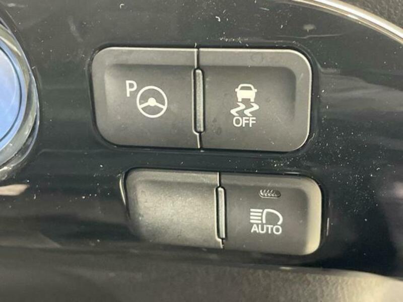 PRIUS-7