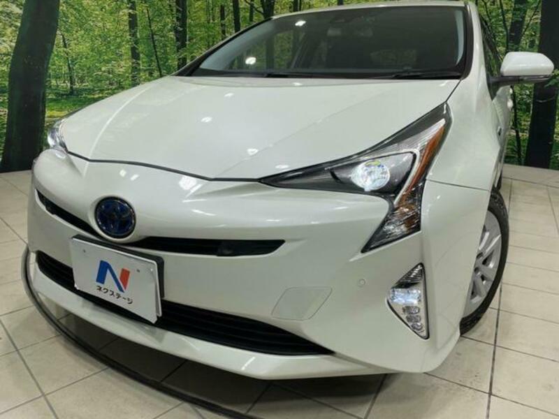 PRIUS-12