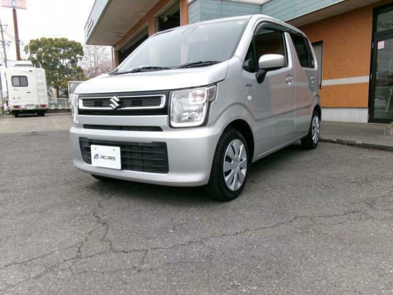WAGON R-12
