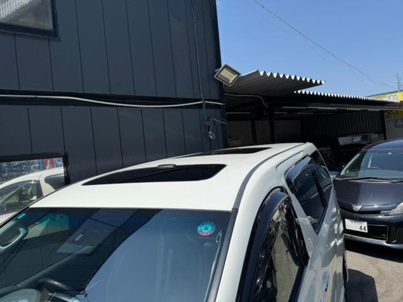 VELLFIRE-8