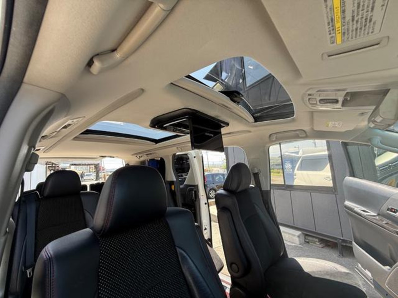 VELLFIRE-4