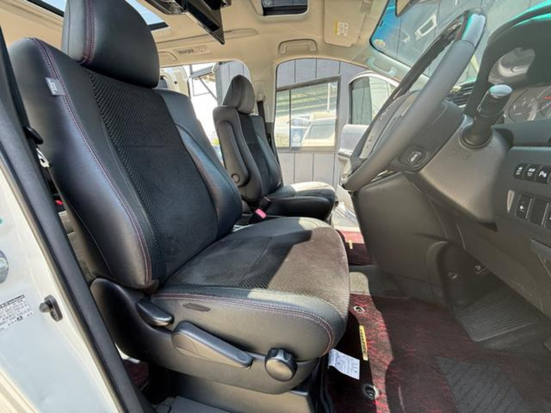 VELLFIRE-19
