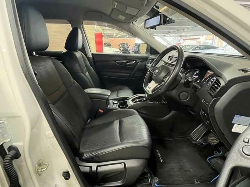 X-TRAIL-8