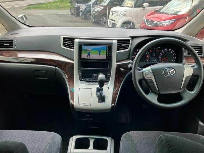 ALPHARD-8