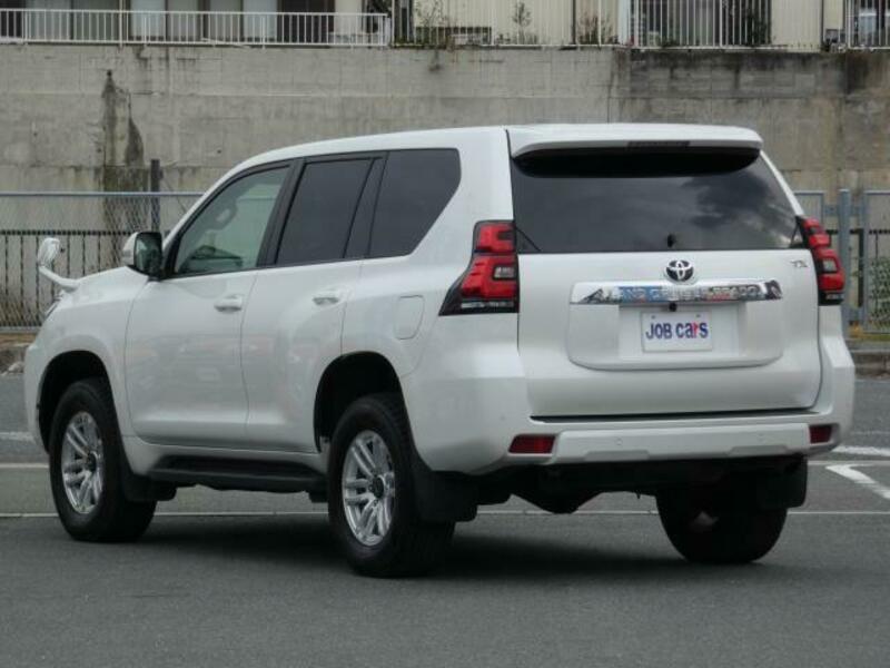 LAND CRUISER PRADO-5