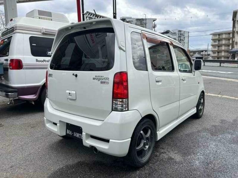 WAGON R-10